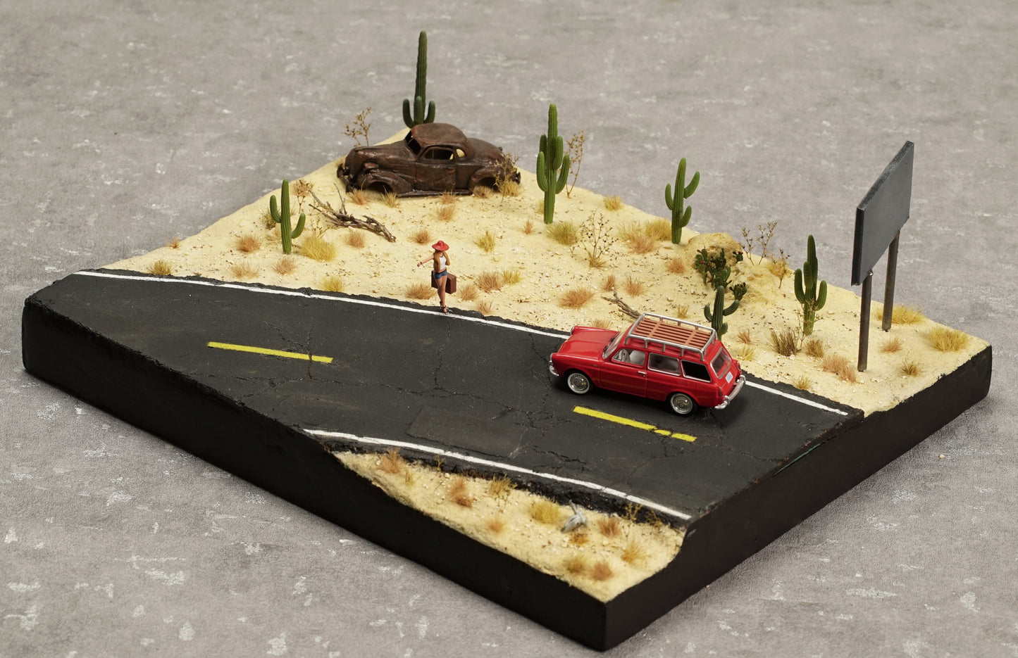 Diorama 1/64 scale "Arizona Desert Road" with cactus for Hotwheels car