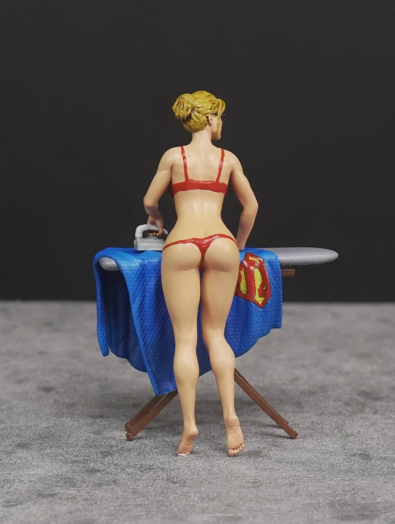 Sexy Girl Ironing figure 1:18 to HO scale handpaint high detail