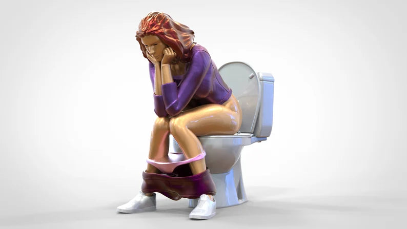 Girl toilet figure handpaint high detail 1:18 to HO scale