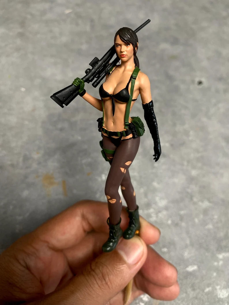 Sniper girl figure handpaint high detail 1:18 to HO scale